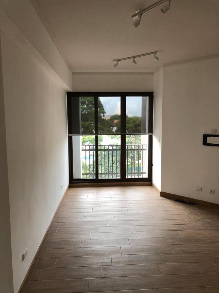 Vendo Apartamento Edificio Garces de la Villa en zona 14