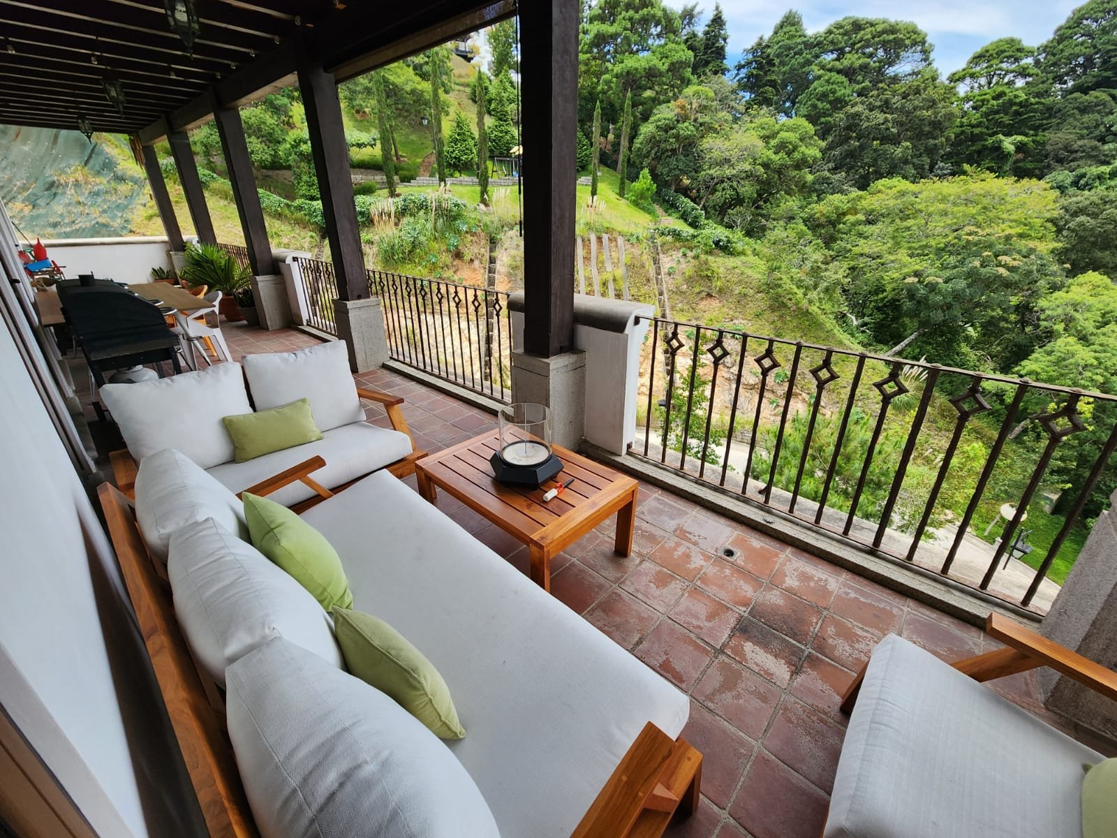 Vendo Apartamento de 5 habitaciones