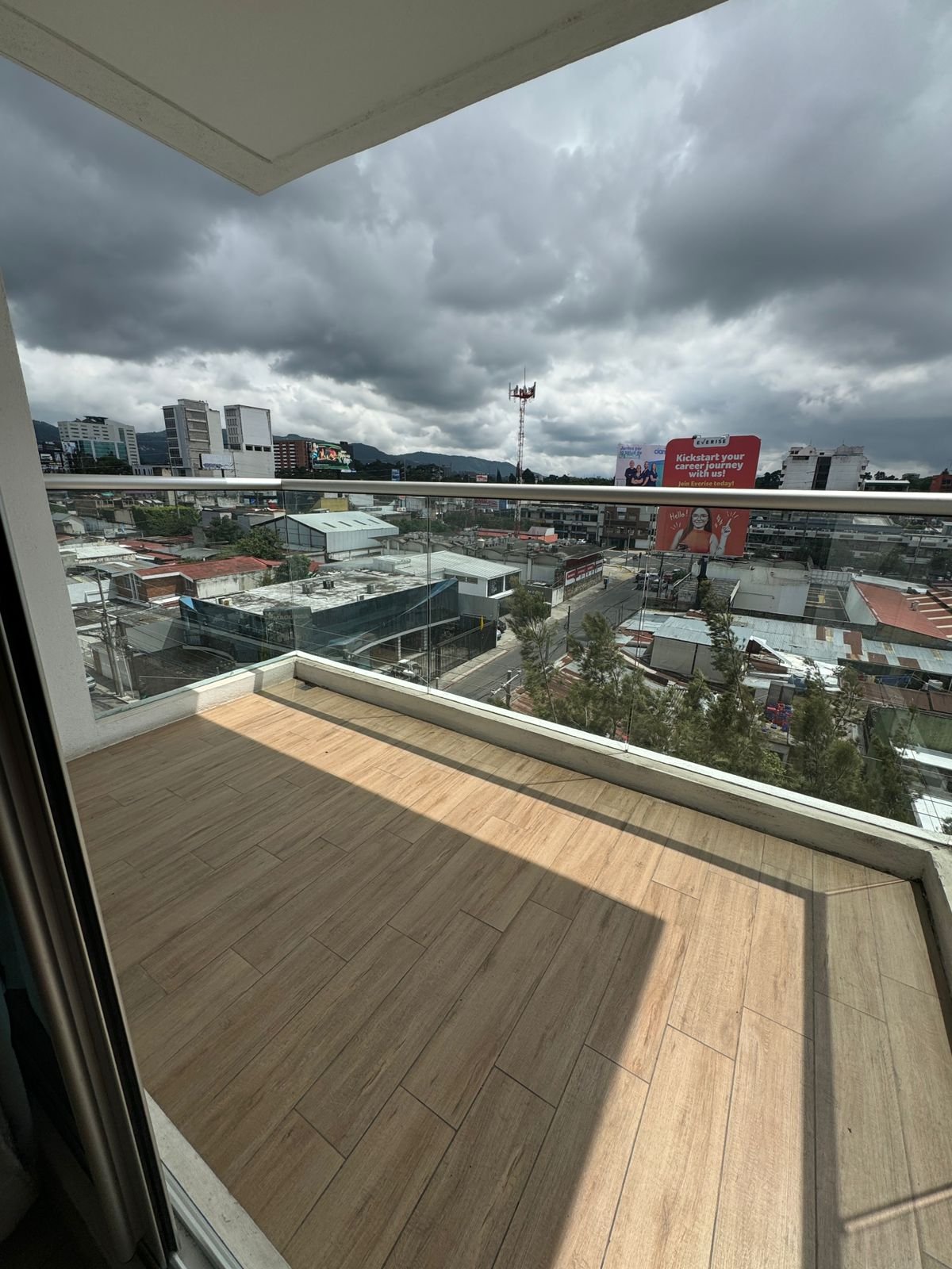 Rento Apartamento en CITY HAUS zona 10 