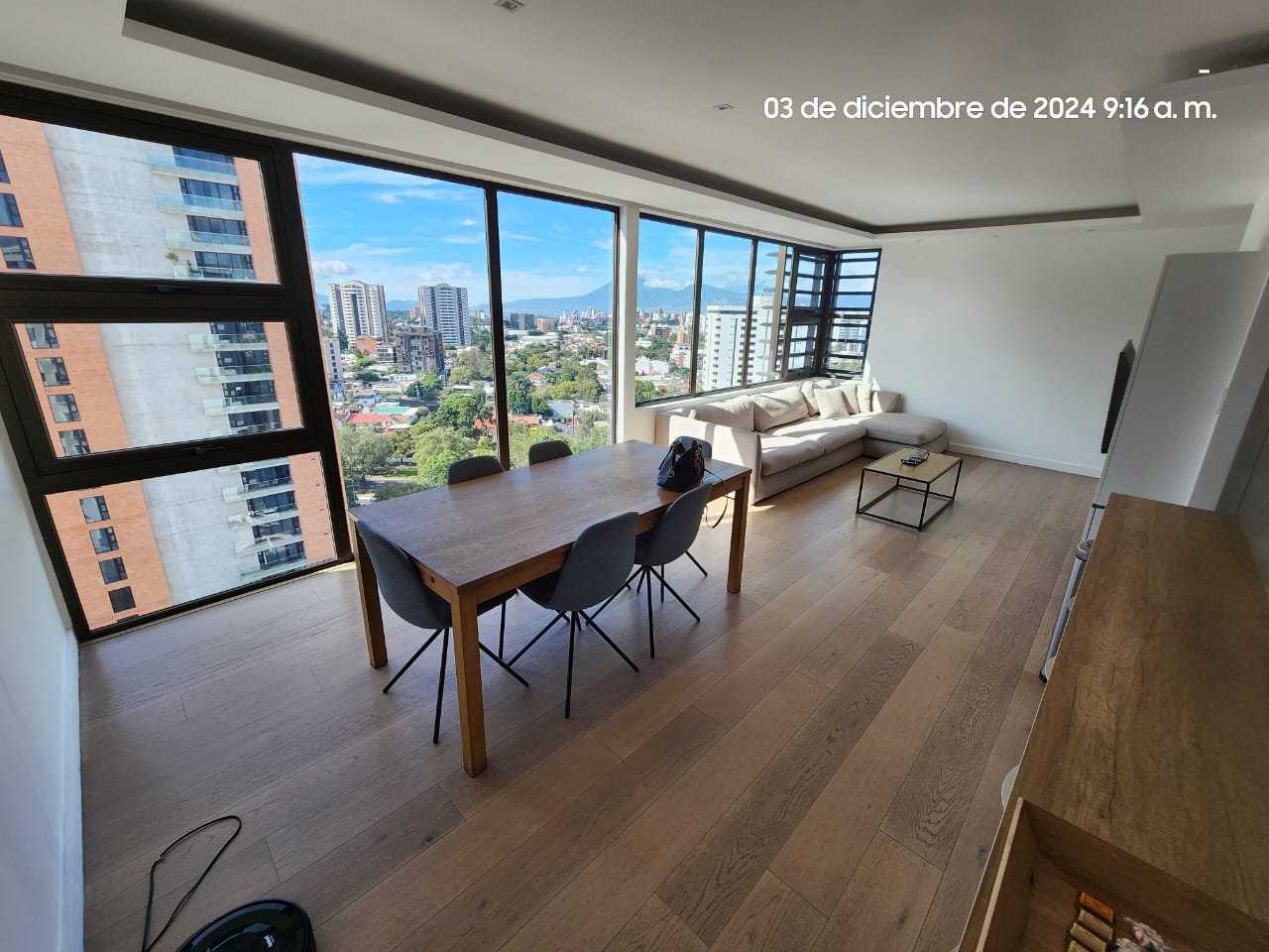 Vendo Apartamento amueblado en LIV zona 15