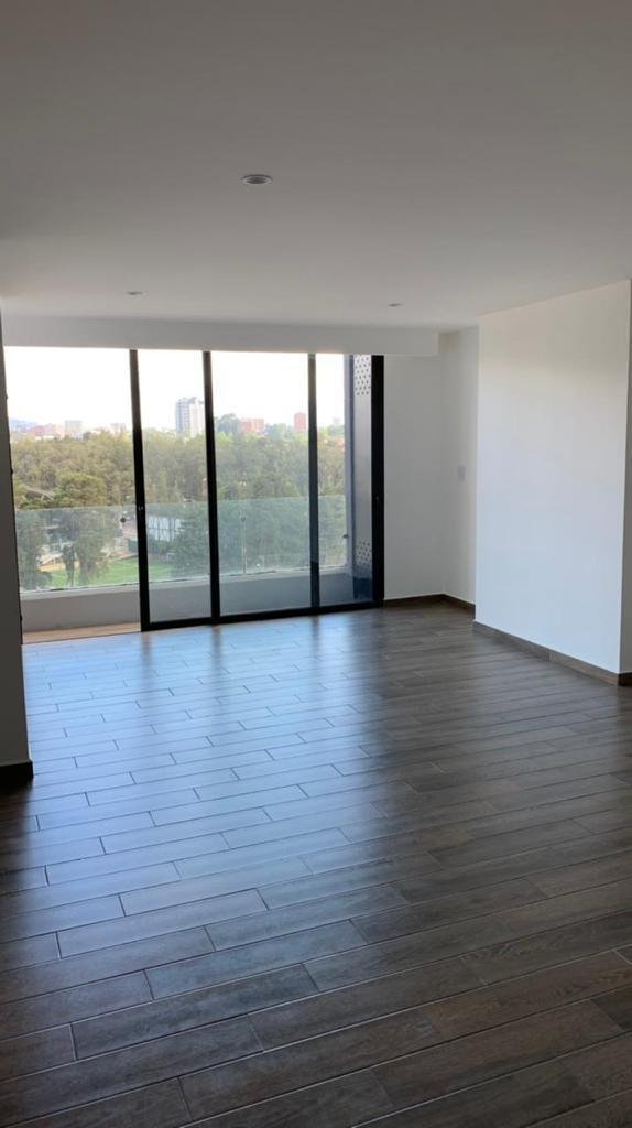 Apartamento en Venta de 3 habitaciones en zona 15