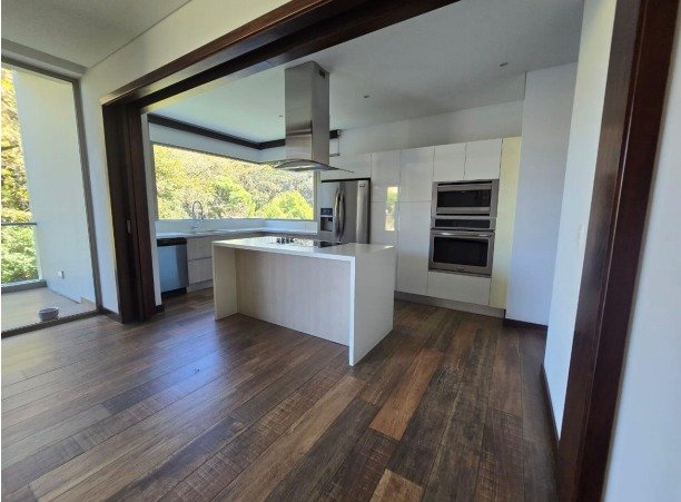 Apartamento en Renta en área exclusiva zona 16