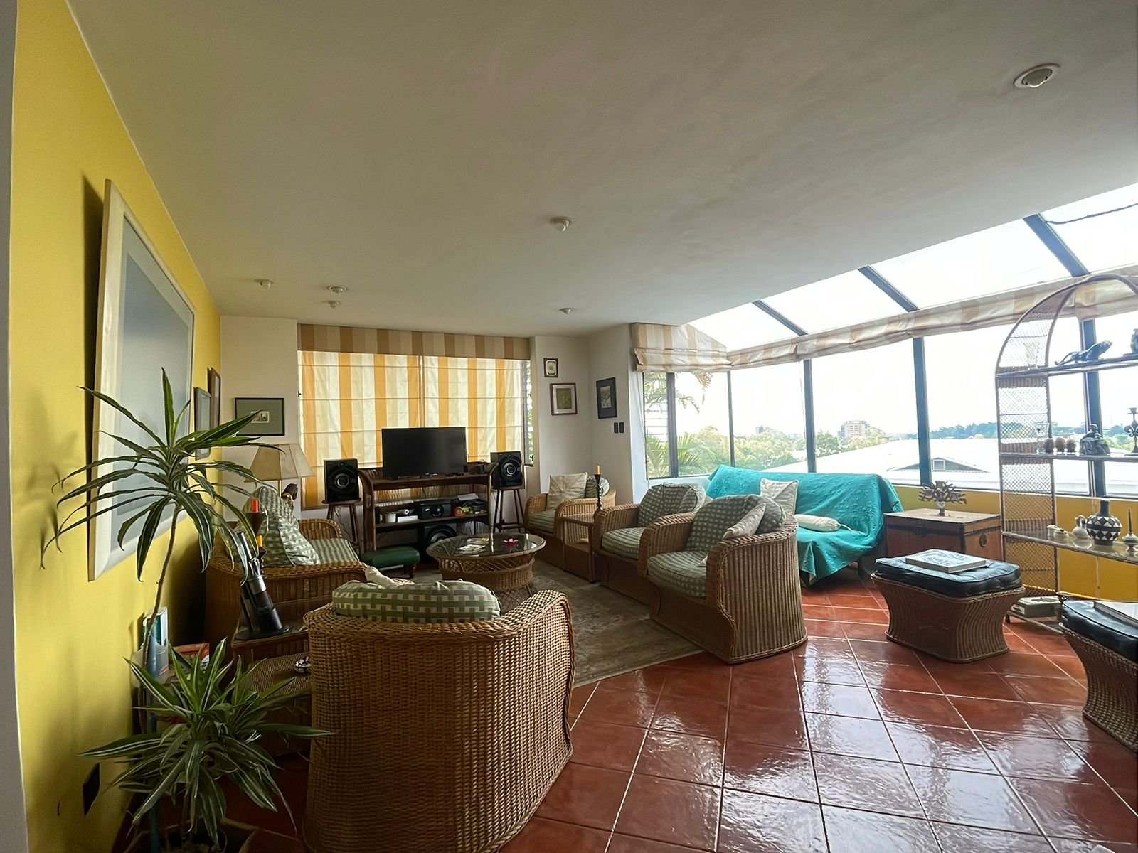 Casa en venta de 5 habitaciones en Cañadas de San Lázaro Z15
