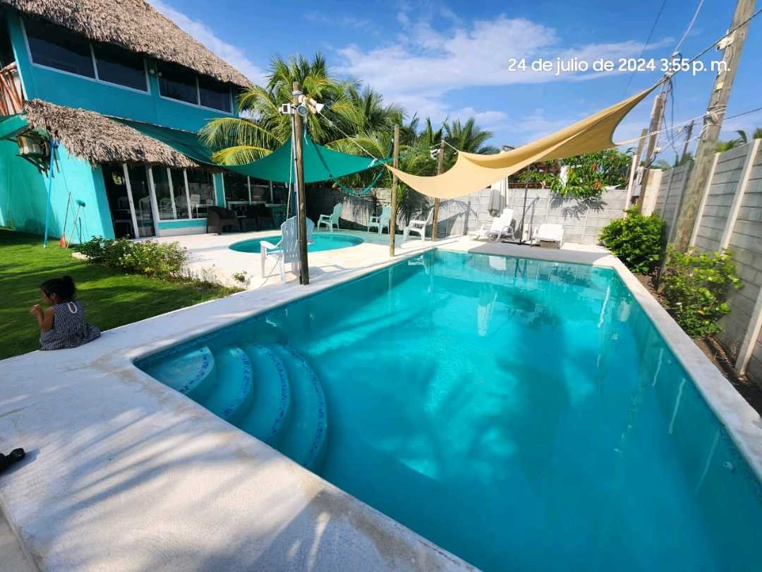 Rento Casa Vacacional en Monterrico