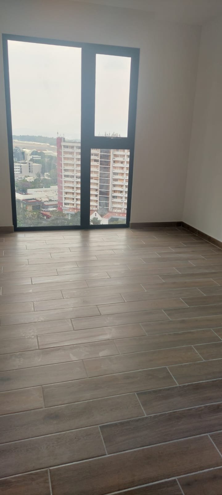 Alquilo Apartamento equipado en zona 14 Ref-4735​​​​