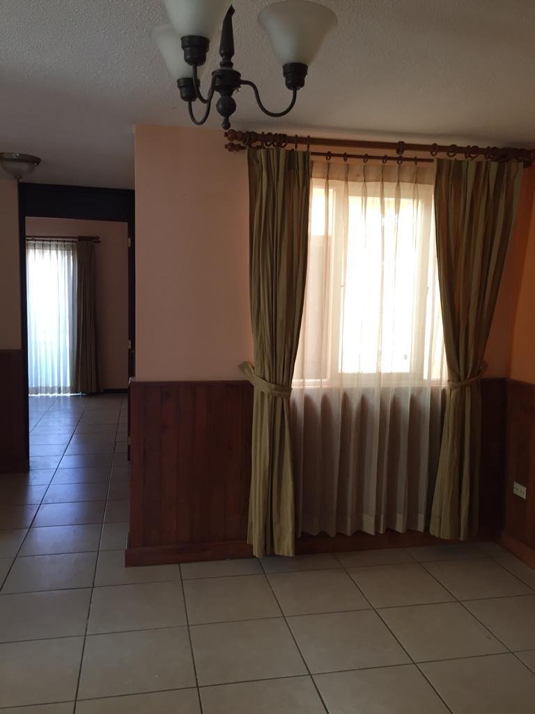 Vendo Casa en zona 7 de Mixco en Bosques de Encinal