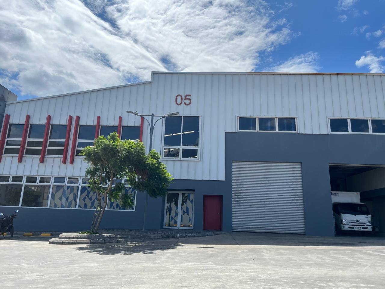 Ofibodega en Venta en Plaza Palín