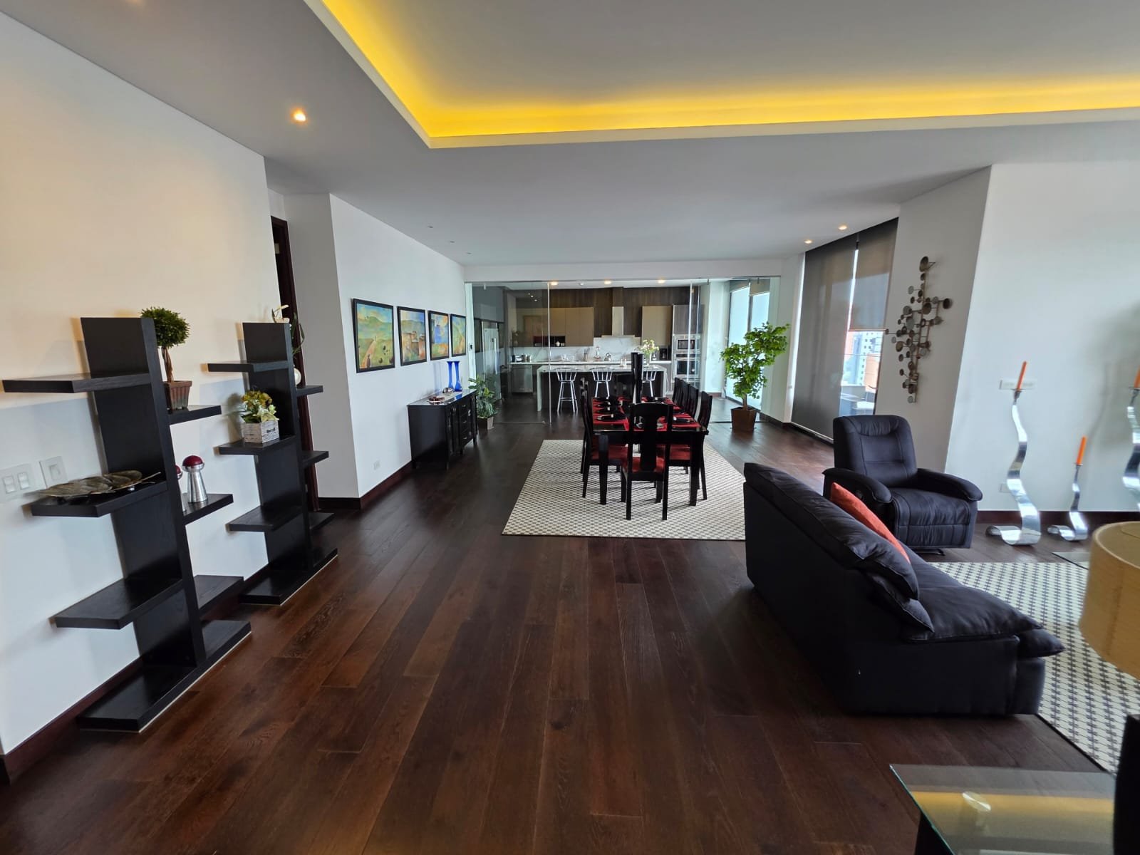 Apartamento amueblado premium en alquiler en zona 14
