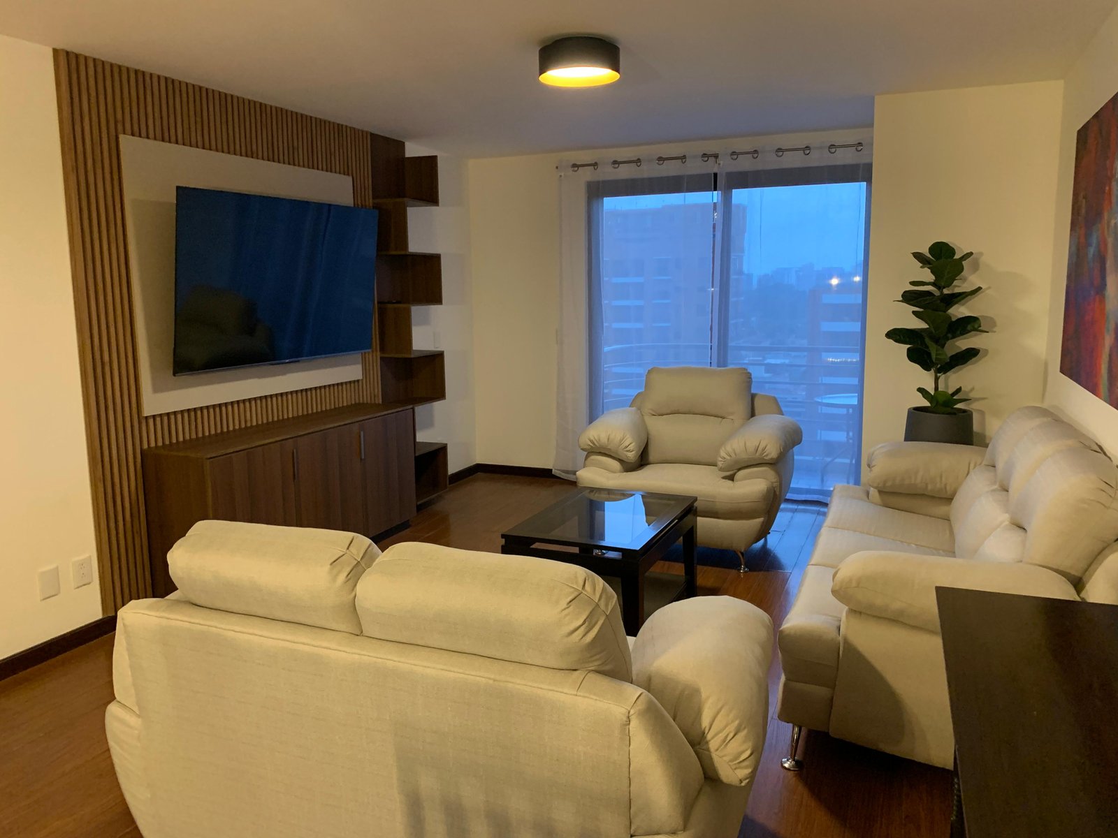 Apartamento amueblado en RENTA en zona 14
