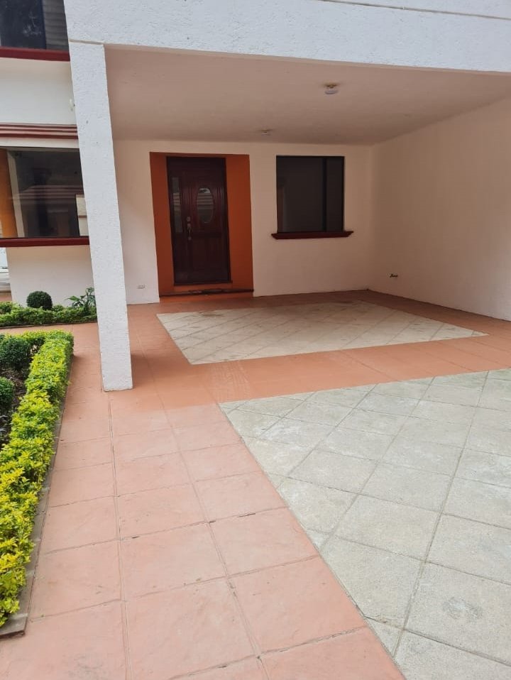 Casa en Renta – Carretera a El Salvador km17