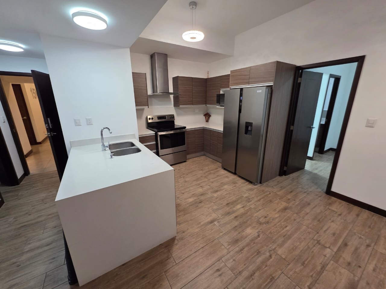 Apartamento en renta de 2 habitaciones zona 10 Casalini