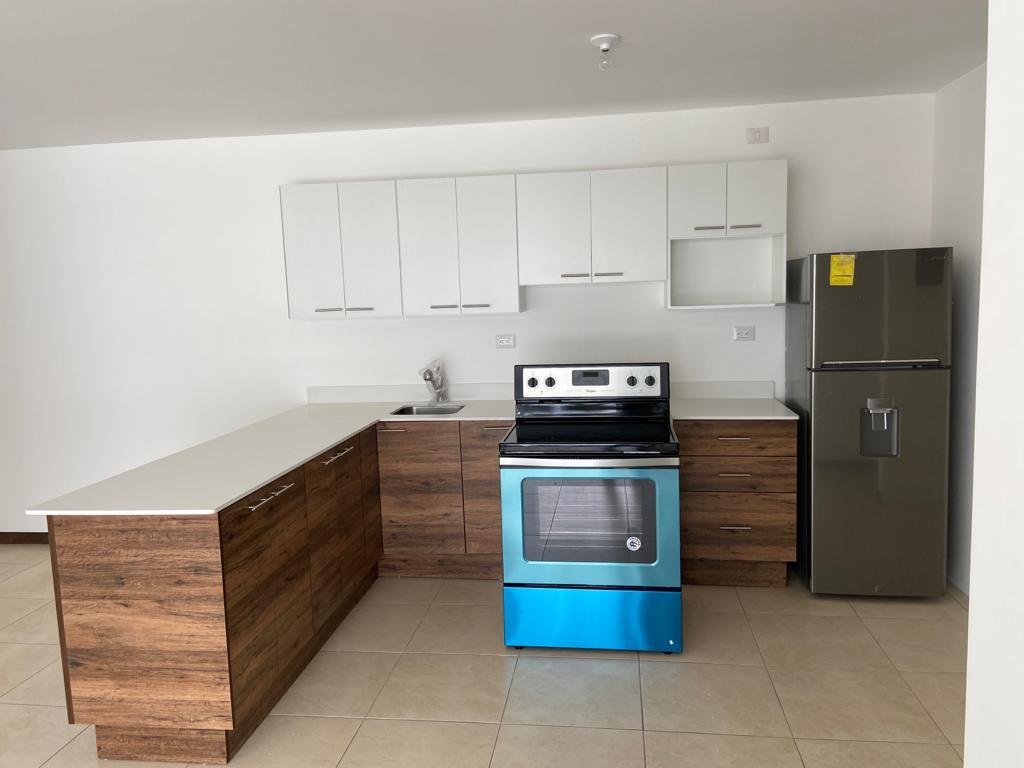 Apartamento en venta de 3 habitaciones en edificio Portico